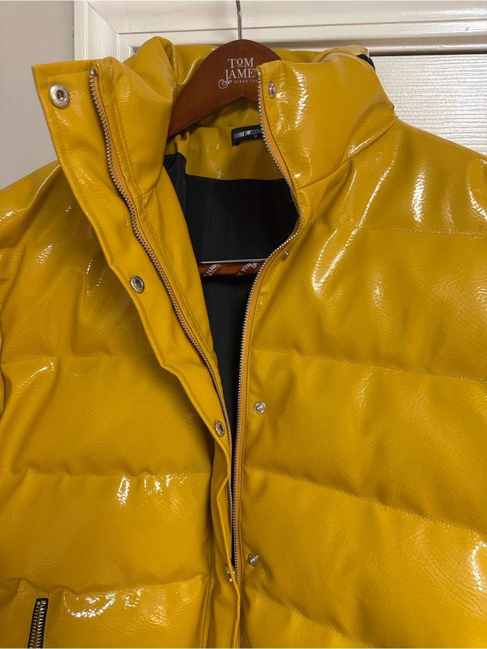 E. Adonis Men's Yellow Puffer Jacket - - Picture 5 of 15